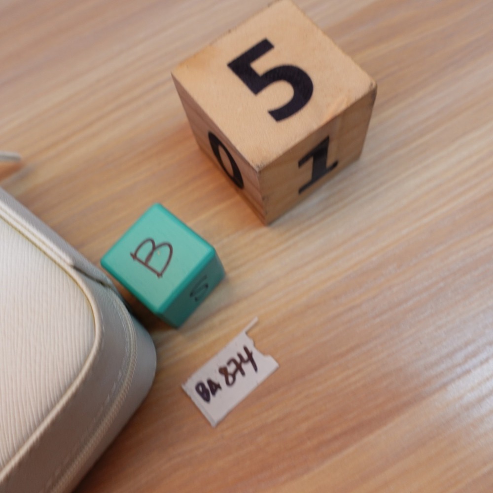 Travel Jewelry Case S White Vanity Mirror Box Organizer Faux Saffiano Leather - Picture 11 of 11